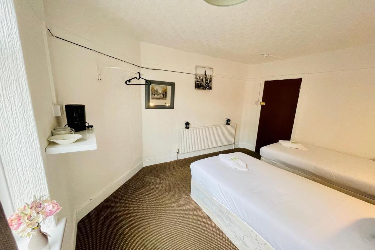 Oyo The Sun Hotel Skegness Buitenkant foto